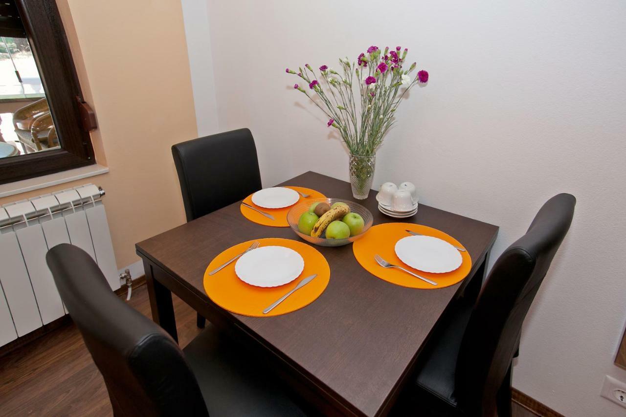 Apartments Classic#Bnm Biograd Na Moru Eksteriør bilde