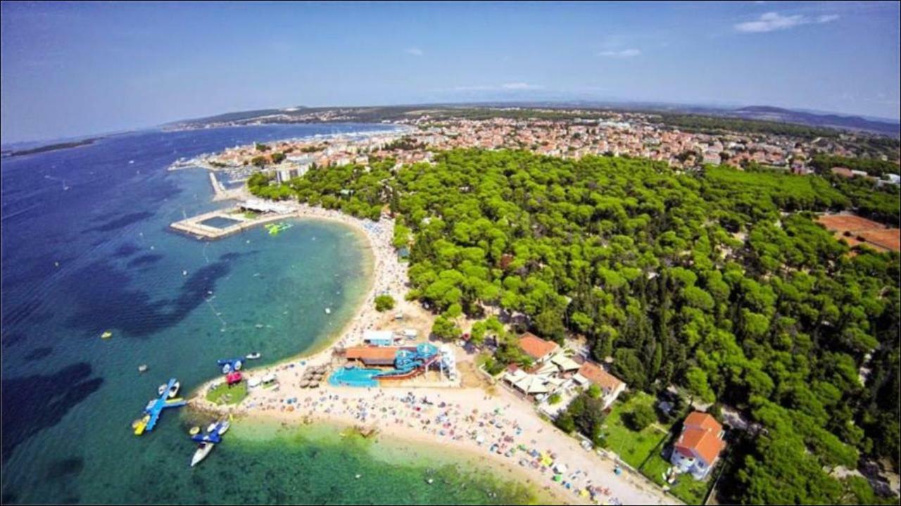 Apartments Classic#Bnm Biograd Na Moru Eksteriør bilde